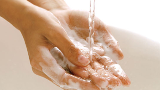 Ecolab Expert Providing Laboratory Testing and Technical Support for Customers